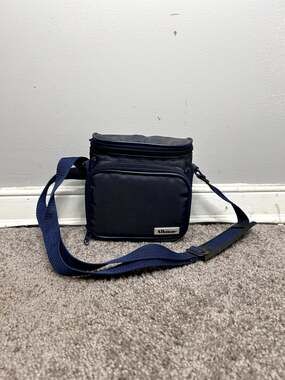 Vintage 90s Albinar Crossbody Camera Bag